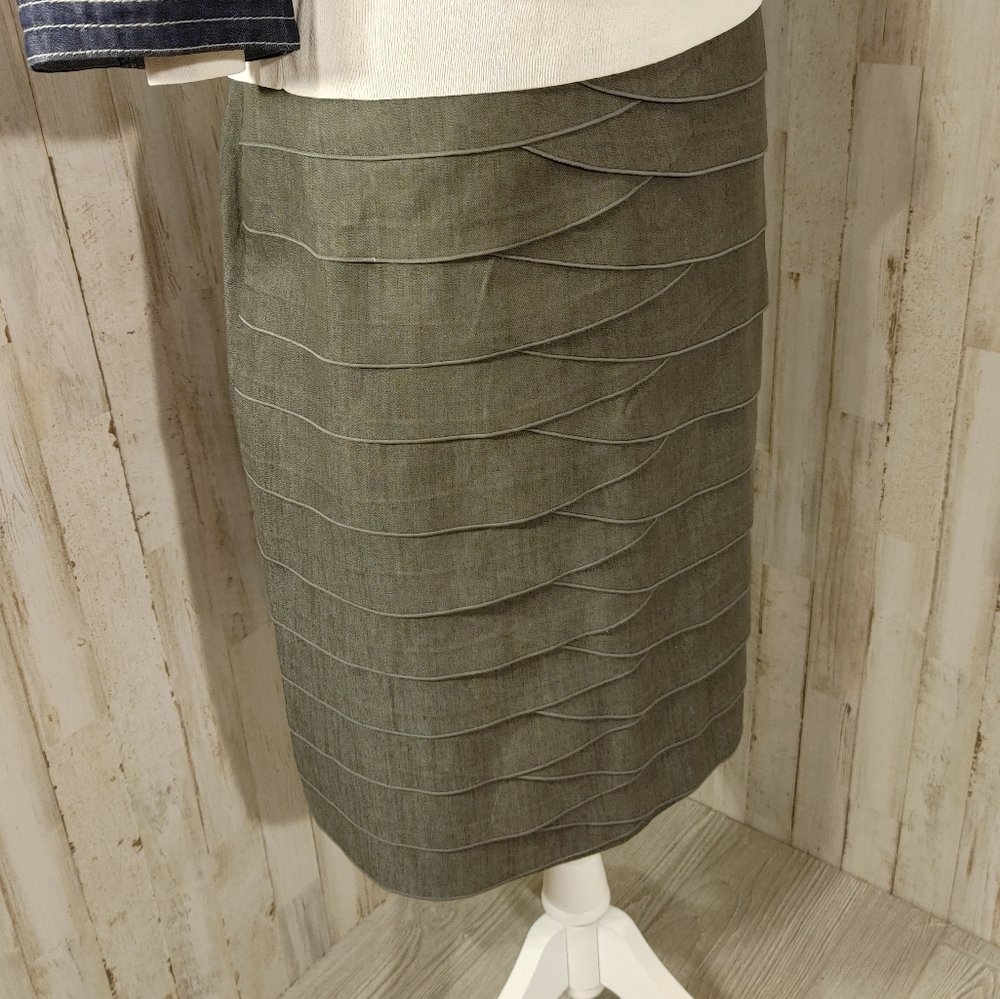 Larry Levine brown jean skirt sz 12